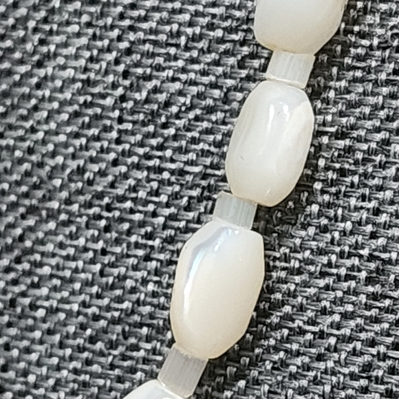 Mother of Pearl Beaded Necklace, Creamy White, Vintage-Inspired - Picture 5 of 12
